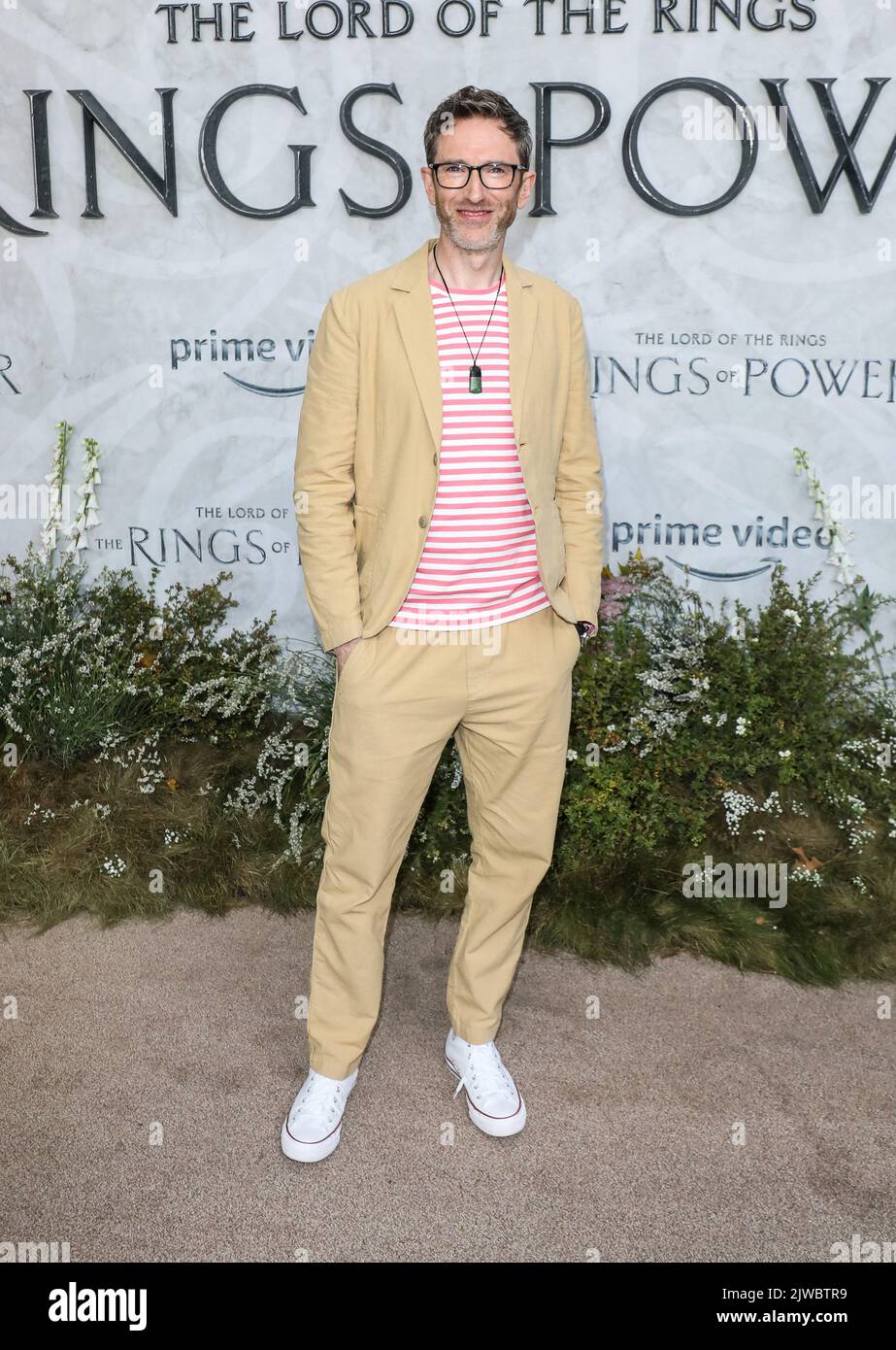 Londra, Regno Unito. 30th ago, 2022. Daniel Weyman ha partecipato alla prima mondiale per "The Lord of the Rings: The Rings of Power" ai Leicester Square Gardens di Londra. Credit: SOPA Images Limited/Alamy Live News Foto Stock