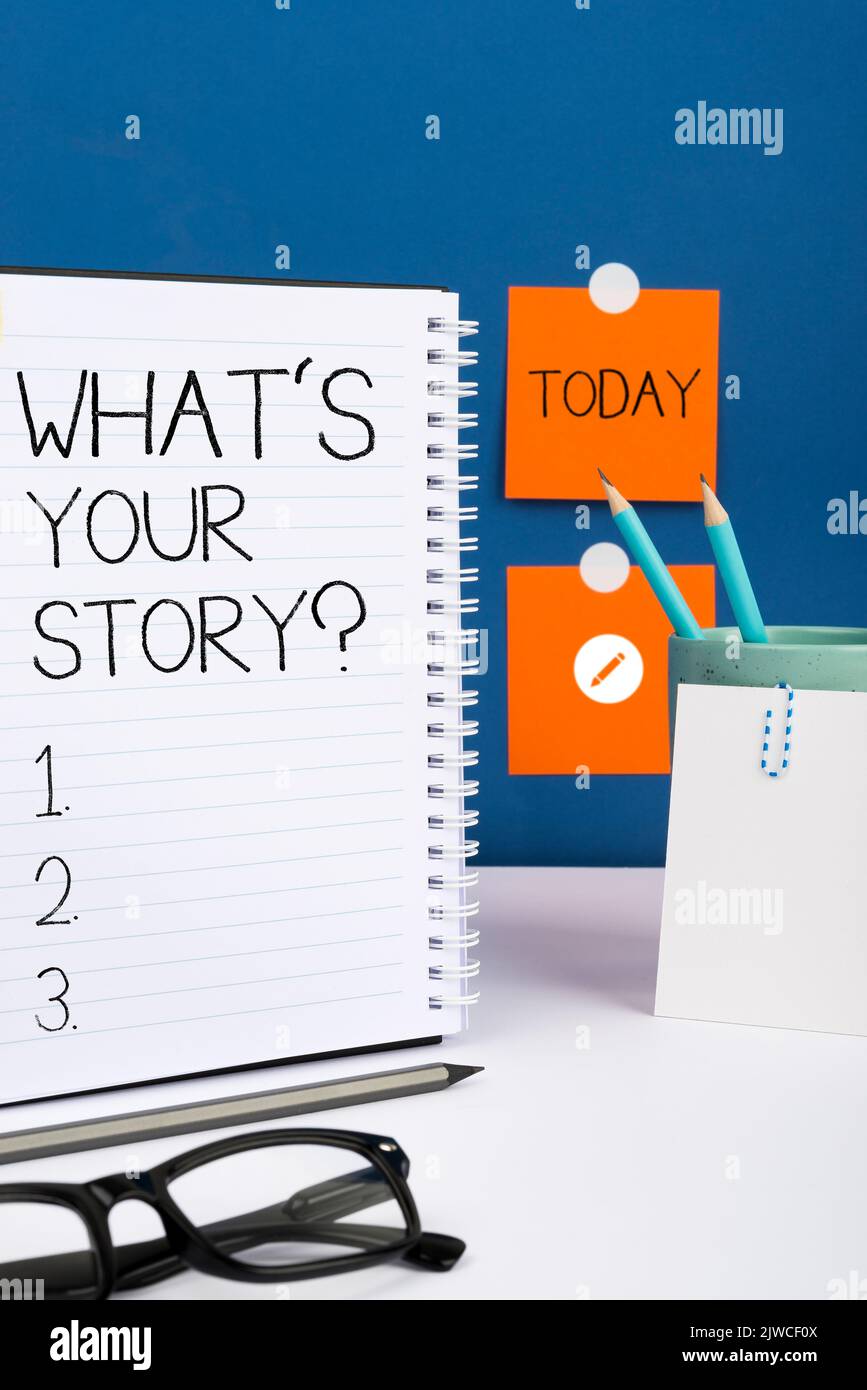 Scrittura a mano del testo che cosa s è la vostra storia domanda relate qualcosa circa voi stessi tutti gli aggiornamenti. Parola per relazionarsi qualcosa circa voi tutti gli aggiornamenti Foto Stock