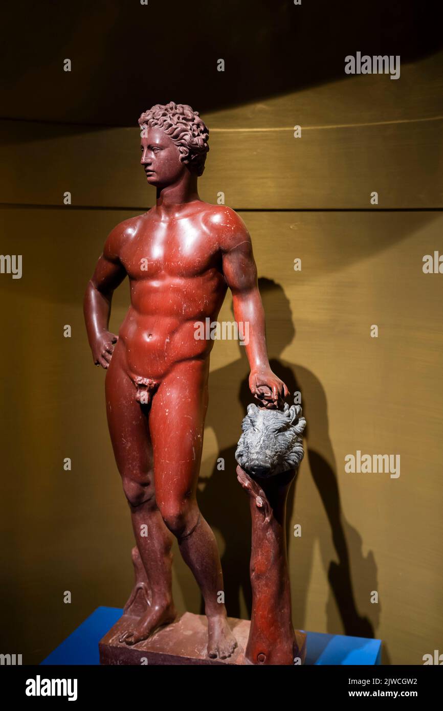 Roma, Italia - Musei Capitolini, statuetta di Meleager, copia di un originale greco un mitico eroe cacciatore di talento Foto Stock