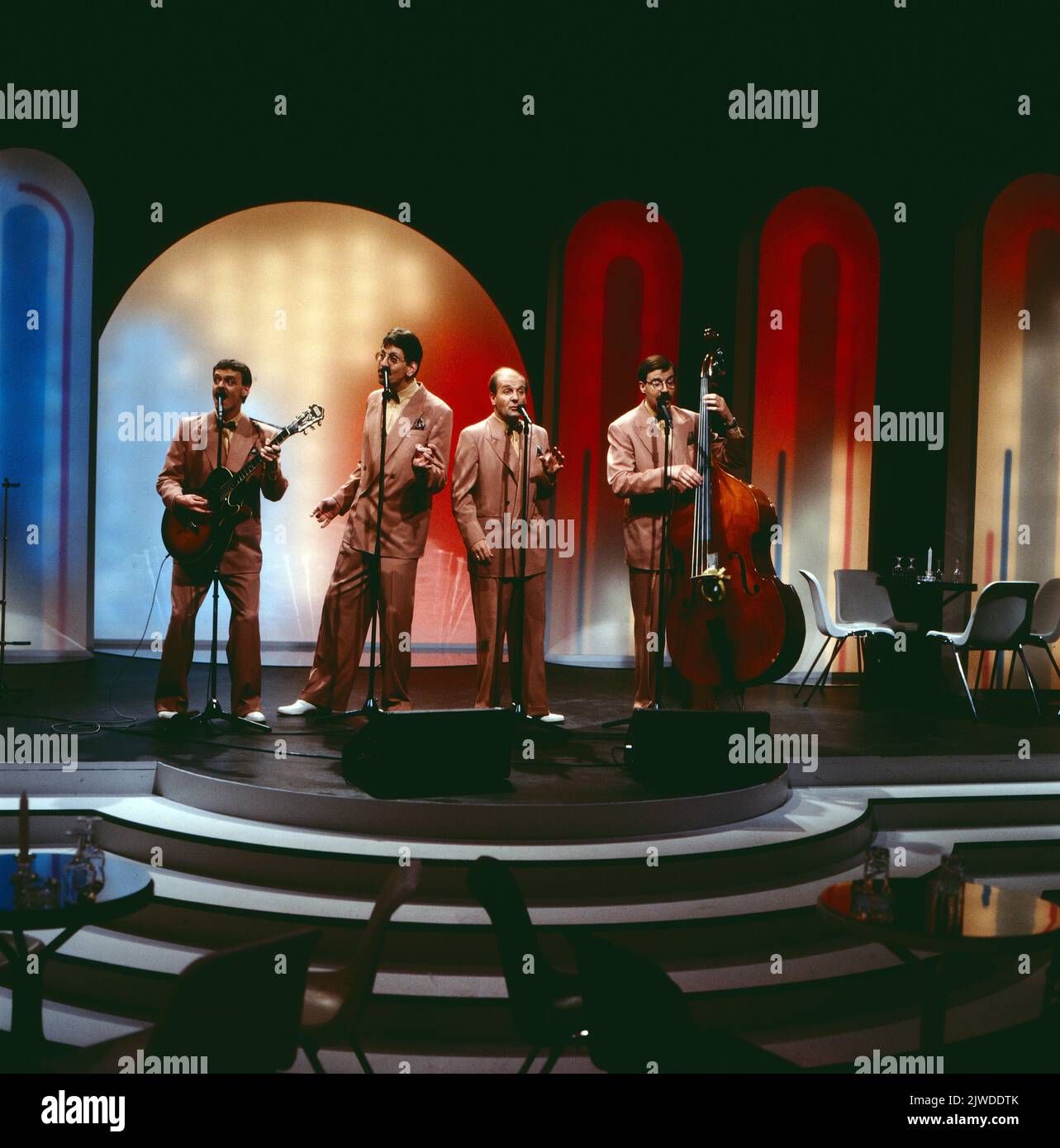 Swing jazz immagini e fotografie stock ad alta risoluzione - Alamy