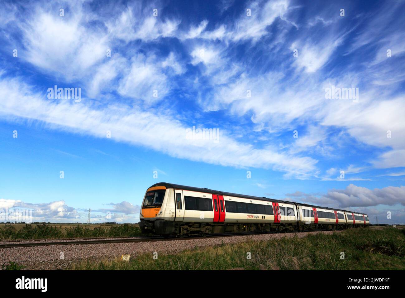 Maggiore Anglia treno, 170 202 Turbostar, Whittlesey town, Fenland, Cambridgeshire, Inghilterra Foto Stock