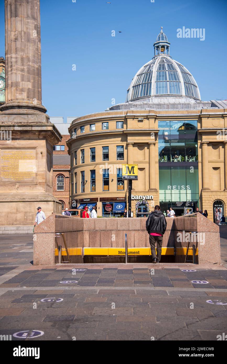 Stazione della metropolitana Monument a Newcastle Foto Stock