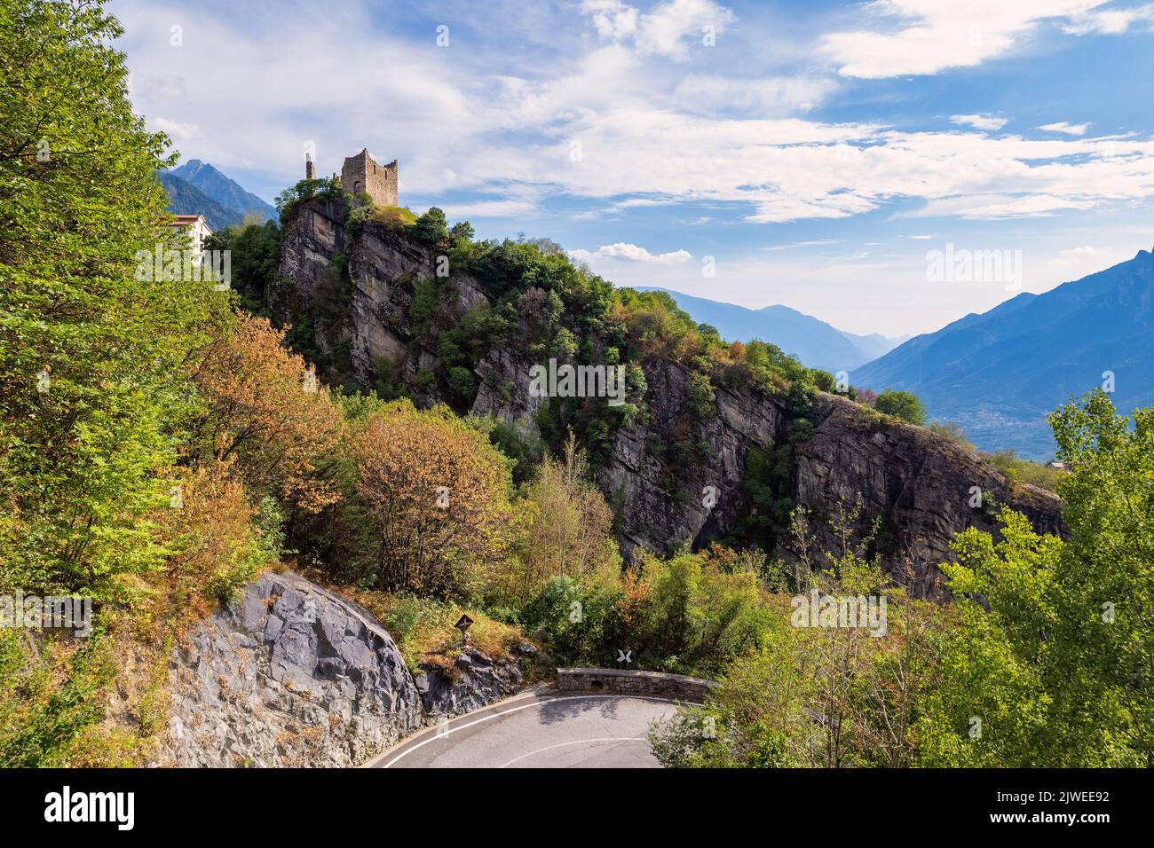 Cimbergo villaggio in montagna, Val Camonica, Brescia, Lombardia, Italia Foto Stock