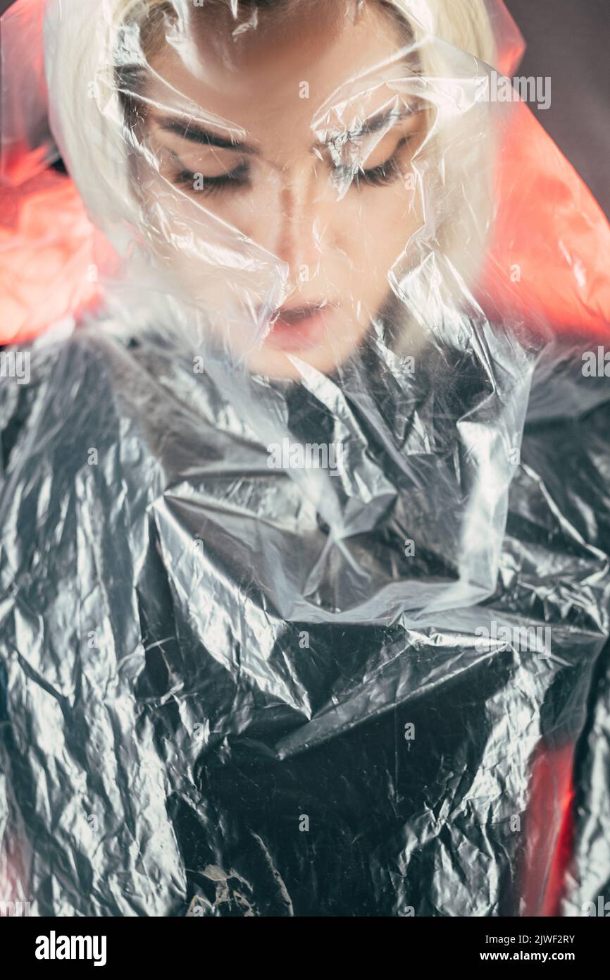 arte ritratto plastica inquinamento salvare pianeta Foto Stock