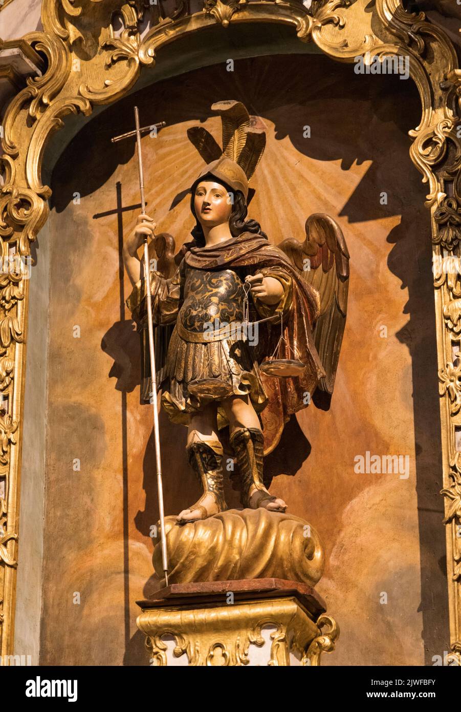 San Michele Arcangelo nella Cattedrale di nostra Signora dell'Assunzione, Funchal, Madeira, Portogallo Foto Stock