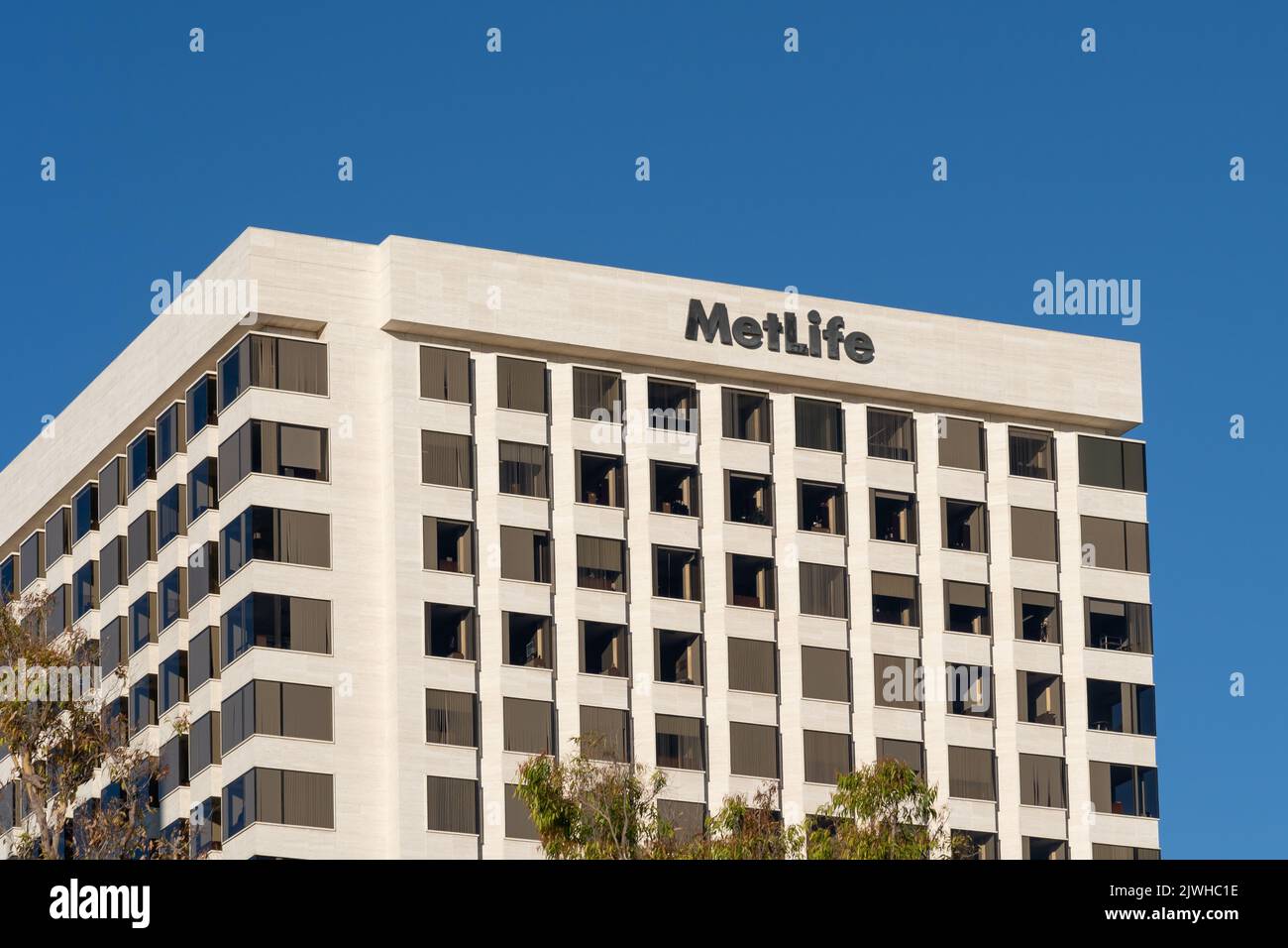 Irvine, CA, USA - 9 luglio 2022: Edificio MetLife a Irvine, CA, USA. Foto Stock