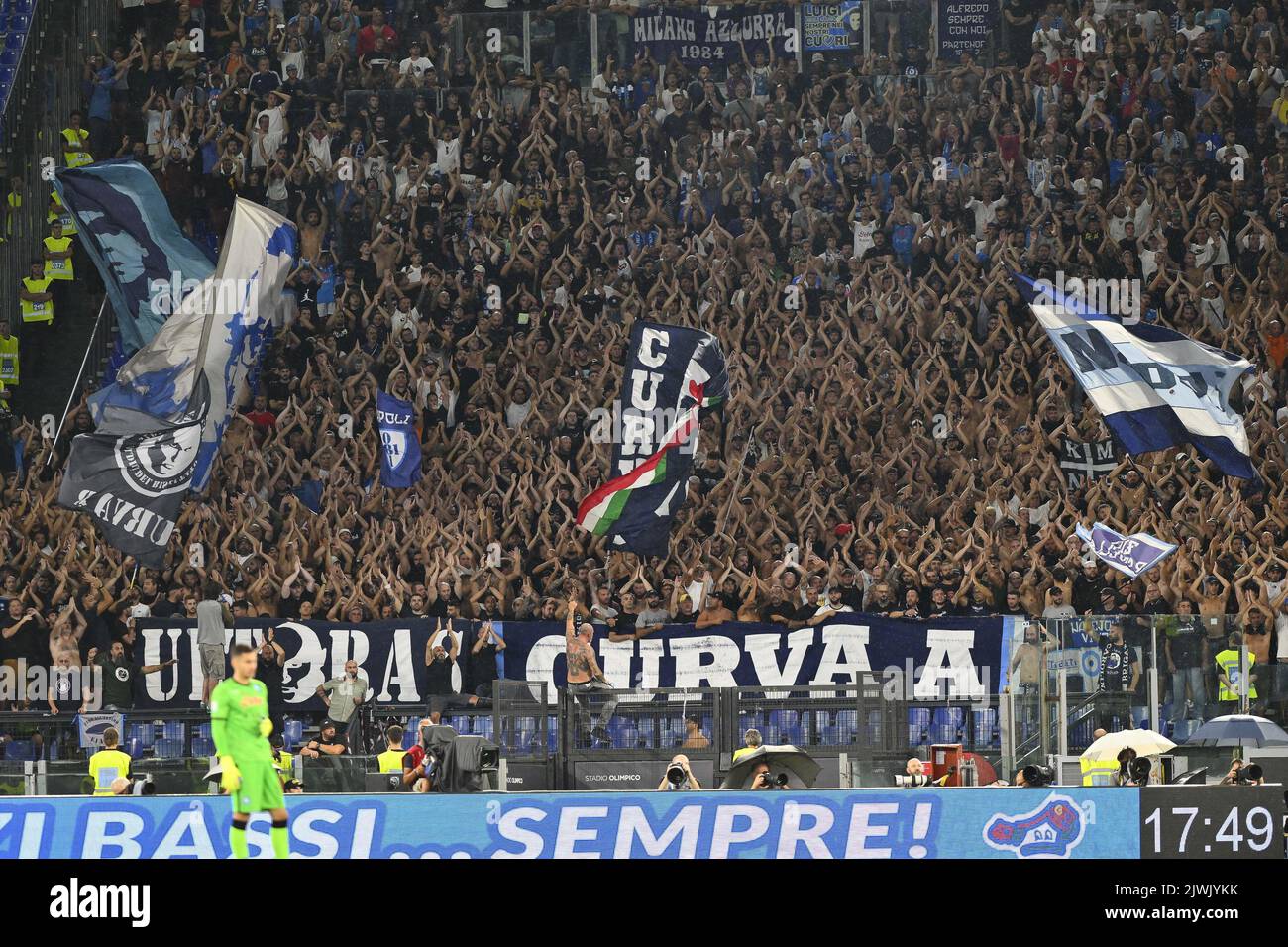Napoli tifosi durante la 5th° giornata del Campionato di Serie A tra S.S. Lazio vs S.S.C. Napoli il 3th settembre 2022 allo Stadio Olimpico di Roma. Foto Stock