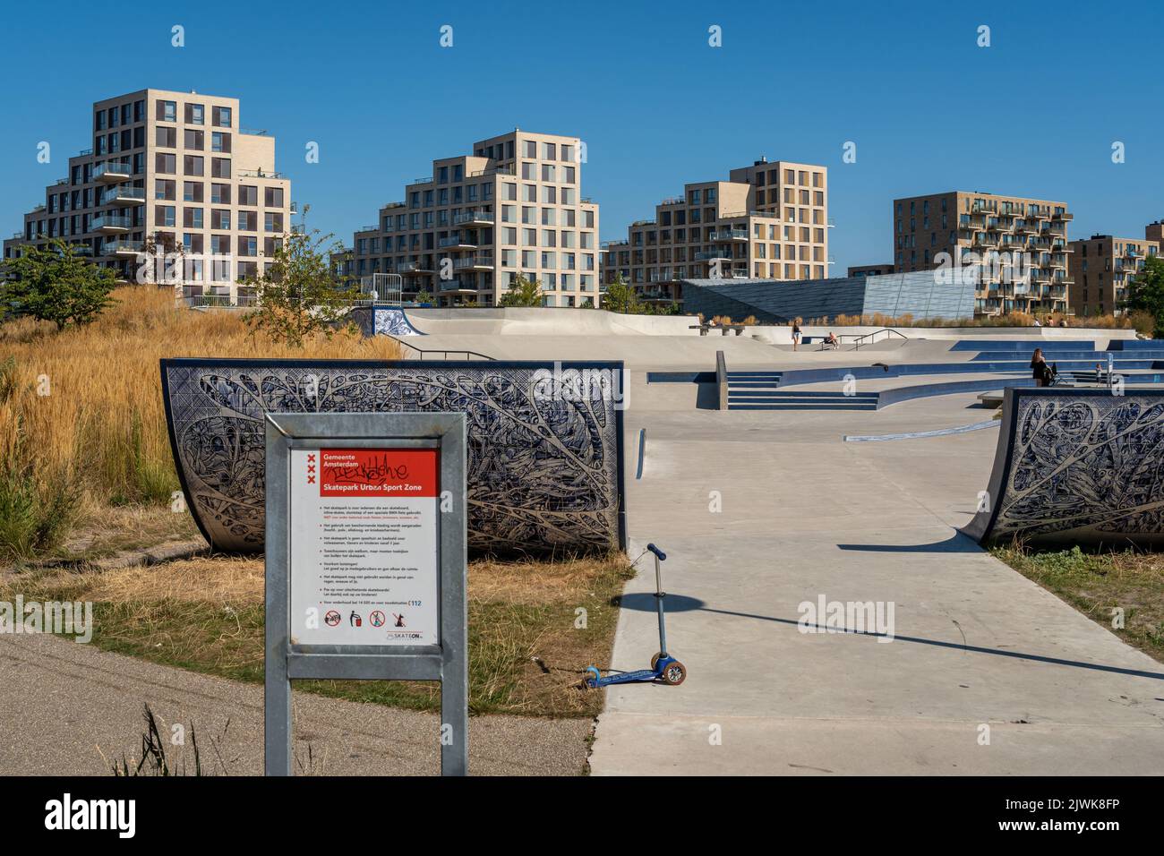 Amsterdam, Paesi Bassi, 03.09.2022, Zeeburg Skate Park zona sportiva urbana, il più grande skatepark dei Paesi Bassi Foto Stock