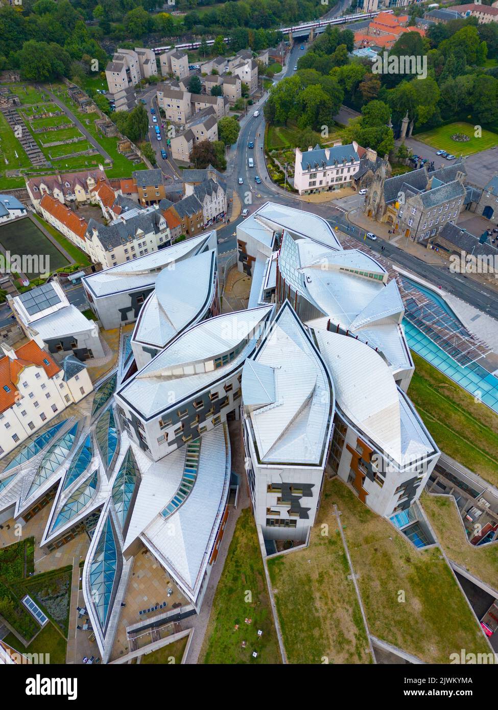 Veduta aerea dell'edificio del Parlamento scozzese a Holyrood a Edimburgo, Scozia, Regno Unito Foto Stock