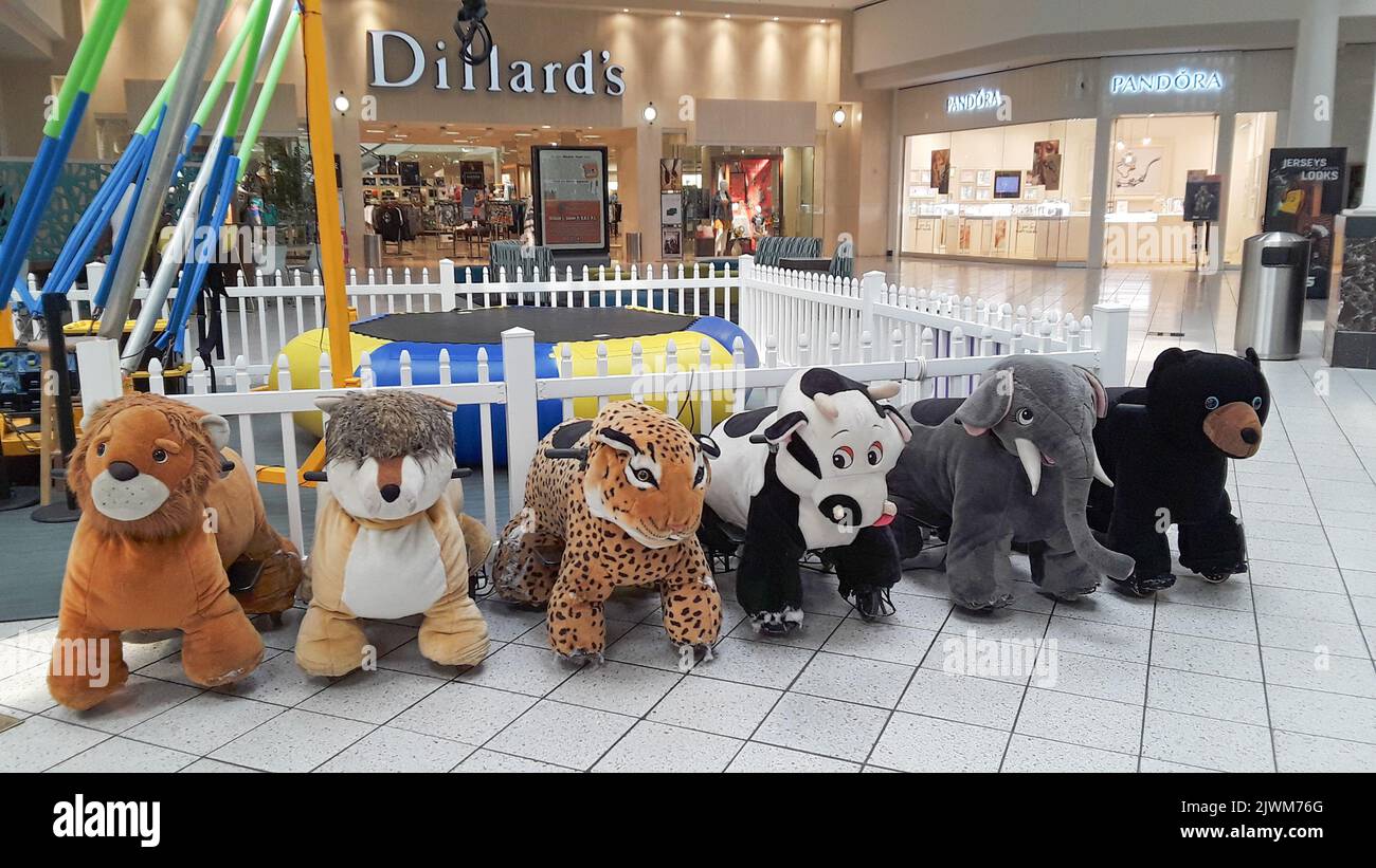 Area giochi per bambini all'interno di un centro commerciale a Gainesville, Florida. Foto Stock