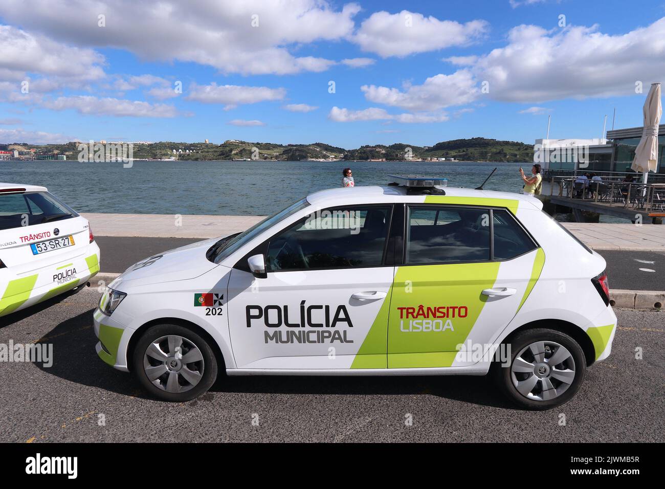 Lisbona, Portogallo - 5 giugno 2018: Skoda Fabia auto della Polizia Municipale di Lisbona, Portogallo. Lisbona è la 11th-più popolosa area urbana nell'UE (2,8 m Foto Stock