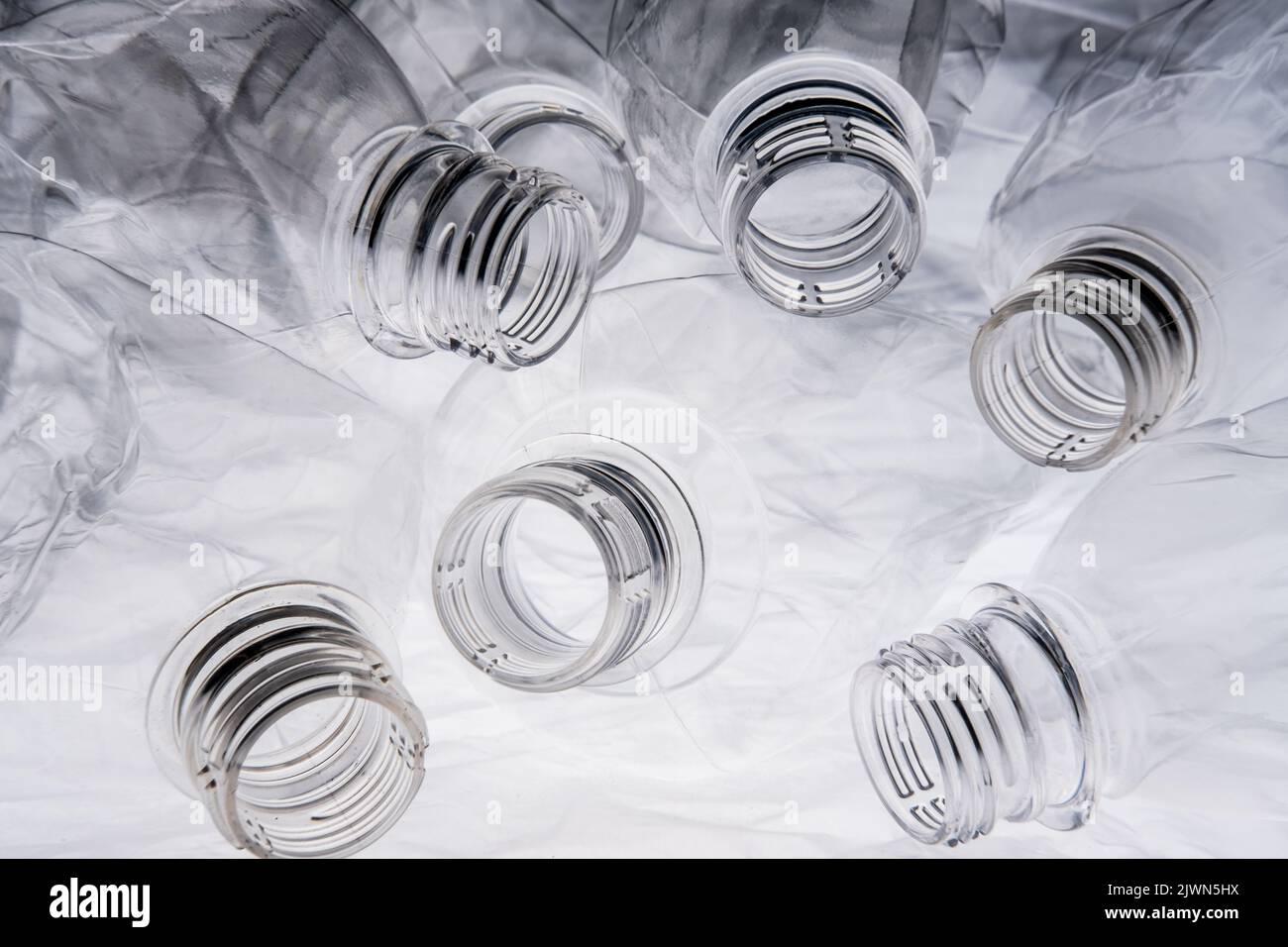 inquinamento atmosferico disastro climatico bottiglie di plastica Foto Stock