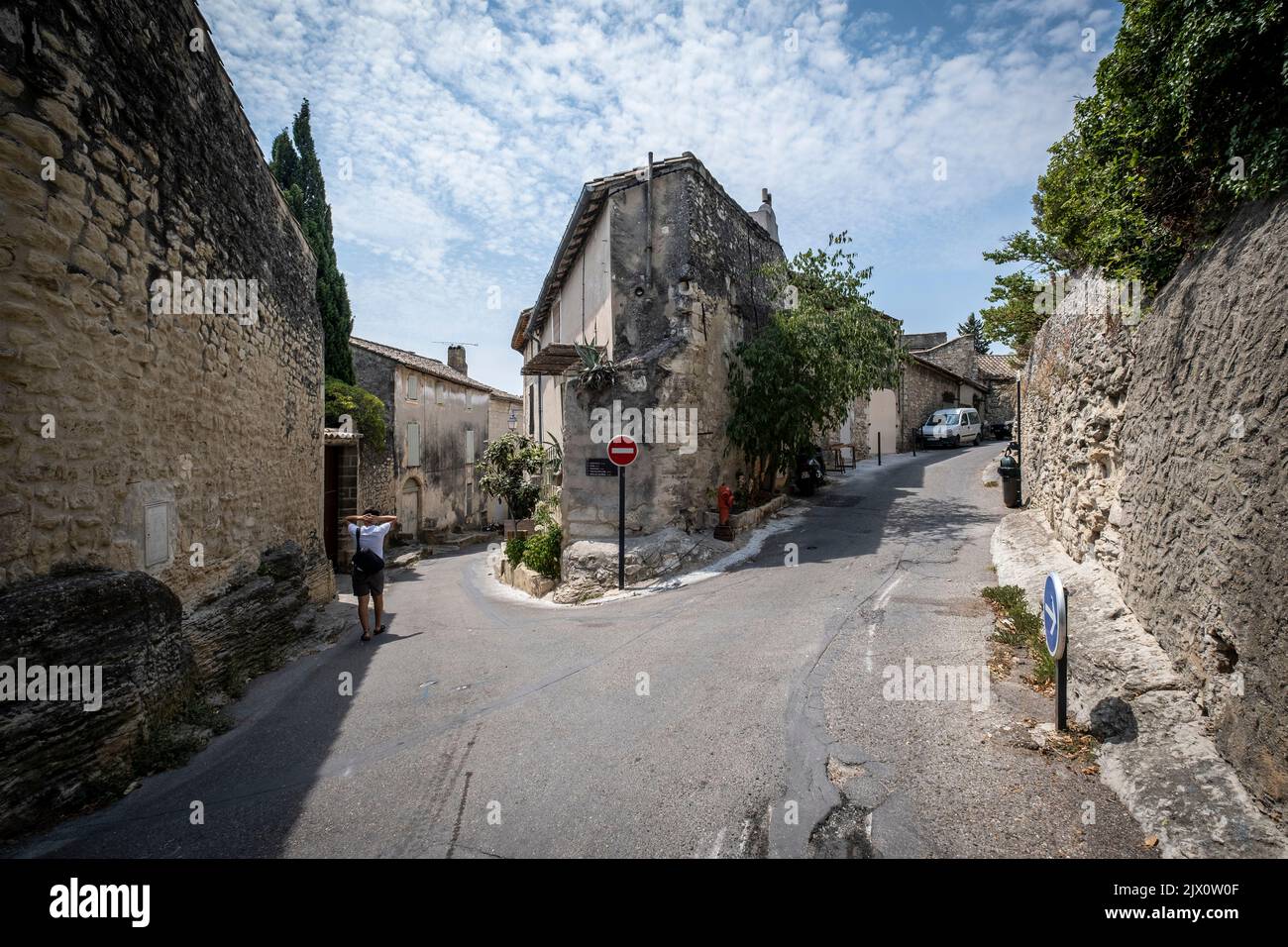 Villeneuve-lès-Avignon Provenza sud di Francia un pittoresco villaggio. Foto Stock