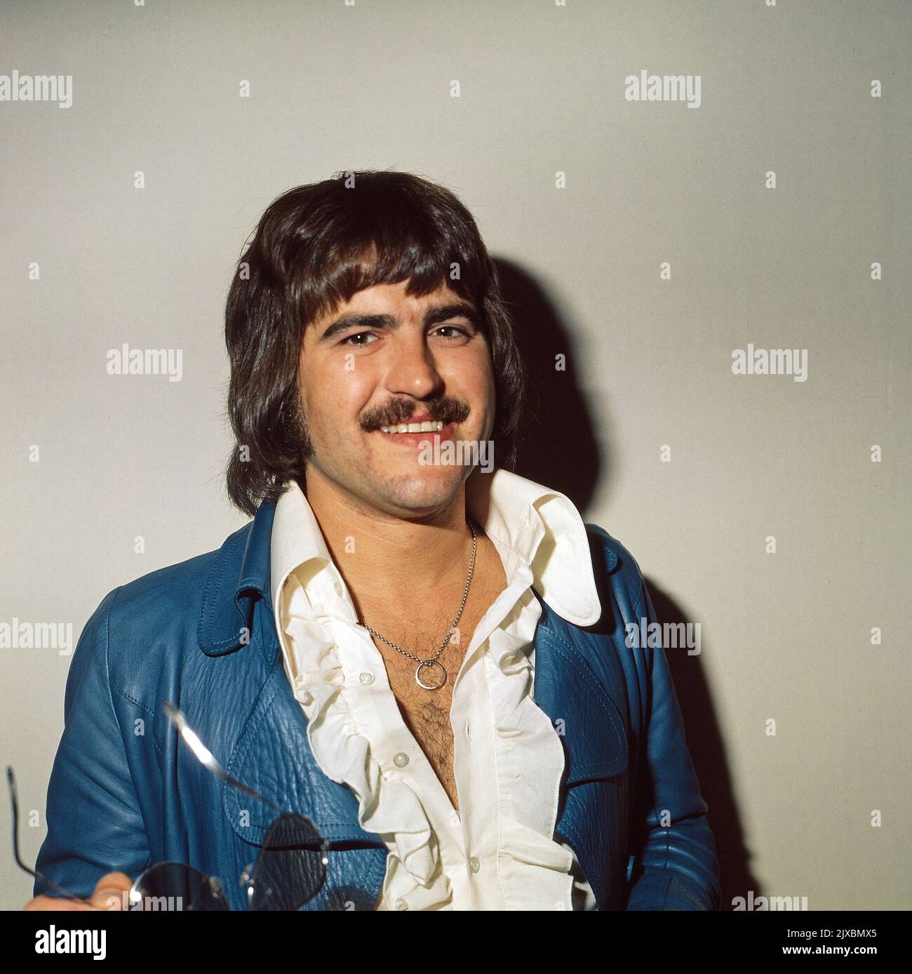 Tony, bürgerlich Manfred Oberdörffer, deutscher Schlagersänger, Komponist, Texter und Musikproduzent, Germania 1975. Foto Stock