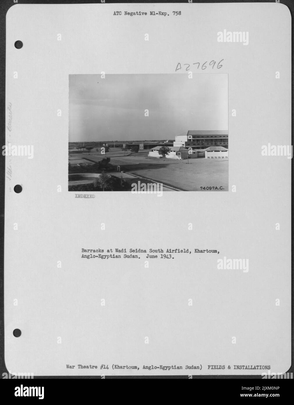 Caserme a Wadi Seidna South Airfield, Khartoum anglo-egiziano Sudan. Giugno 1943. Foto Stock