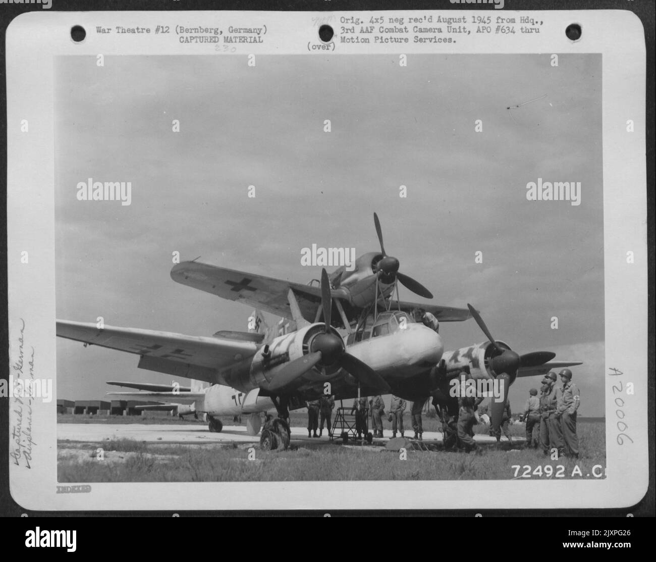 GIS guardare su Un aereo tedesco Junkers Piggy Back a Bernberg, Germania. Foto Stock