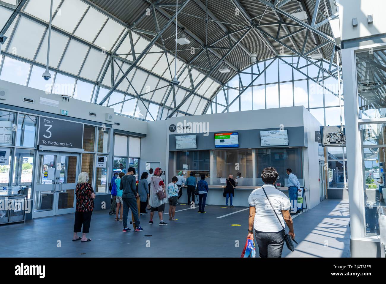 Terminal dei trasporti per il centro di Mississauga. Mississauga, Ontario, Canada Foto Stock