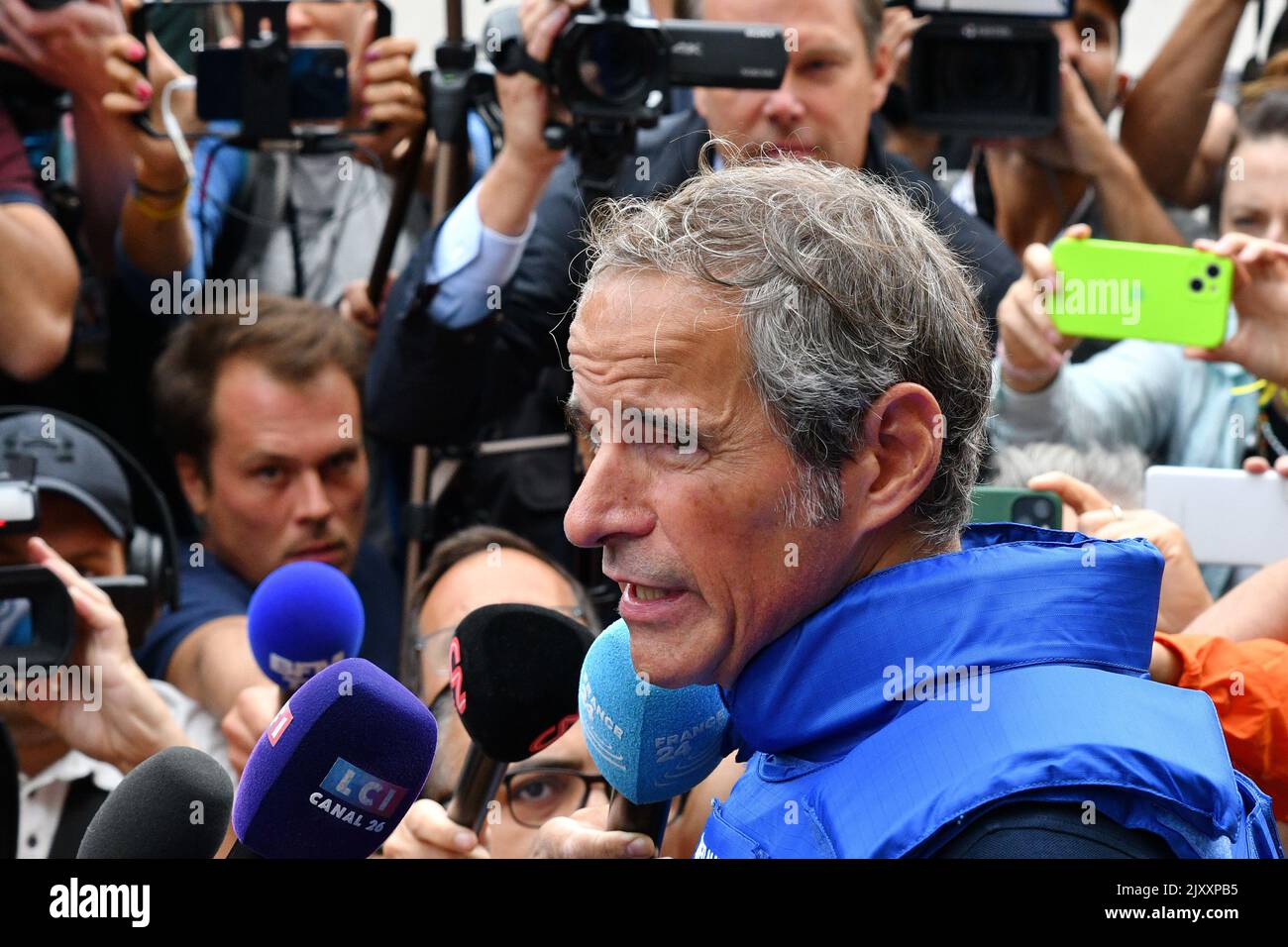 Direttore generale dell'Agenzia internazionale per l'energia atomica (AIEA) Rafael Mariano grossi, visto durante la conferenza stampa per i media come una missione dell'AIEA pronta a visitare la centrale nucleare di Zaporizhzhia. Il guardiano nucleare delle Nazioni Unite ha chiesto la creazione di una zona di sicurezza intorno allo stabilimento di Zaporizhzhia, in prima linea nella guerra della Russia in Ucraina. L’Agenzia internazionale per l’energia atomica ha dichiarato di essere “ancora gravemente preoccupata” per la sicurezza e la sicurezza della più grande centrale nucleare europea, lo stabilimento di Zaporizhzhzhia, situato nel bel mezzo di intensi combattimenti tra gli ucraini Foto Stock