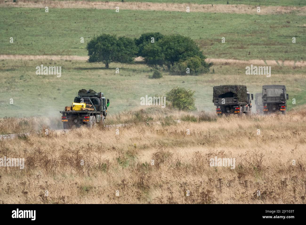 Esercito britannico MAN HX58 6x6 Heavy Utility Truck EPLS in azione su un esercizio militare Foto Stock