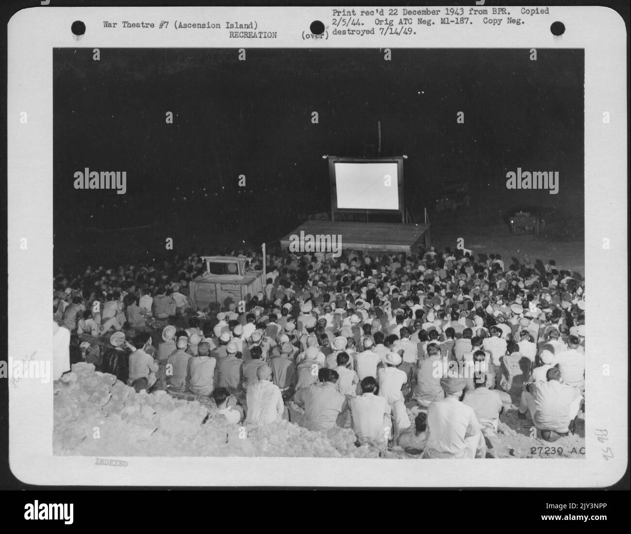 Un cinema all'aperto per le truppe statunitensi di stanza sull'Ascension Island. Foto Stock