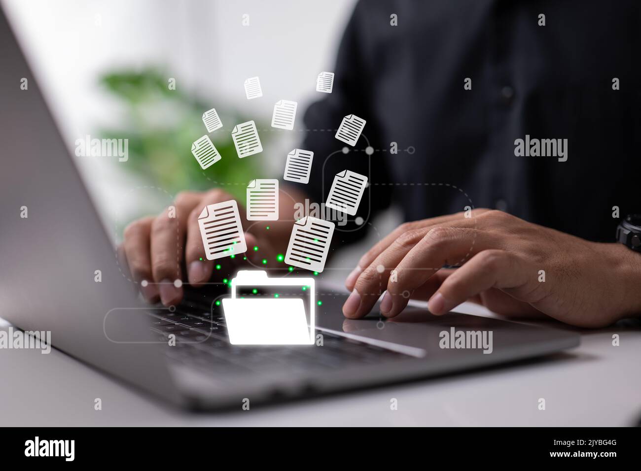 L'idea del flusso di documenti all'interno dell'organizzazione e il passaggio alla tecnologia senza carta. Riduzione della burocrazia e della gestione elettronica dei documenti. Foto Stock