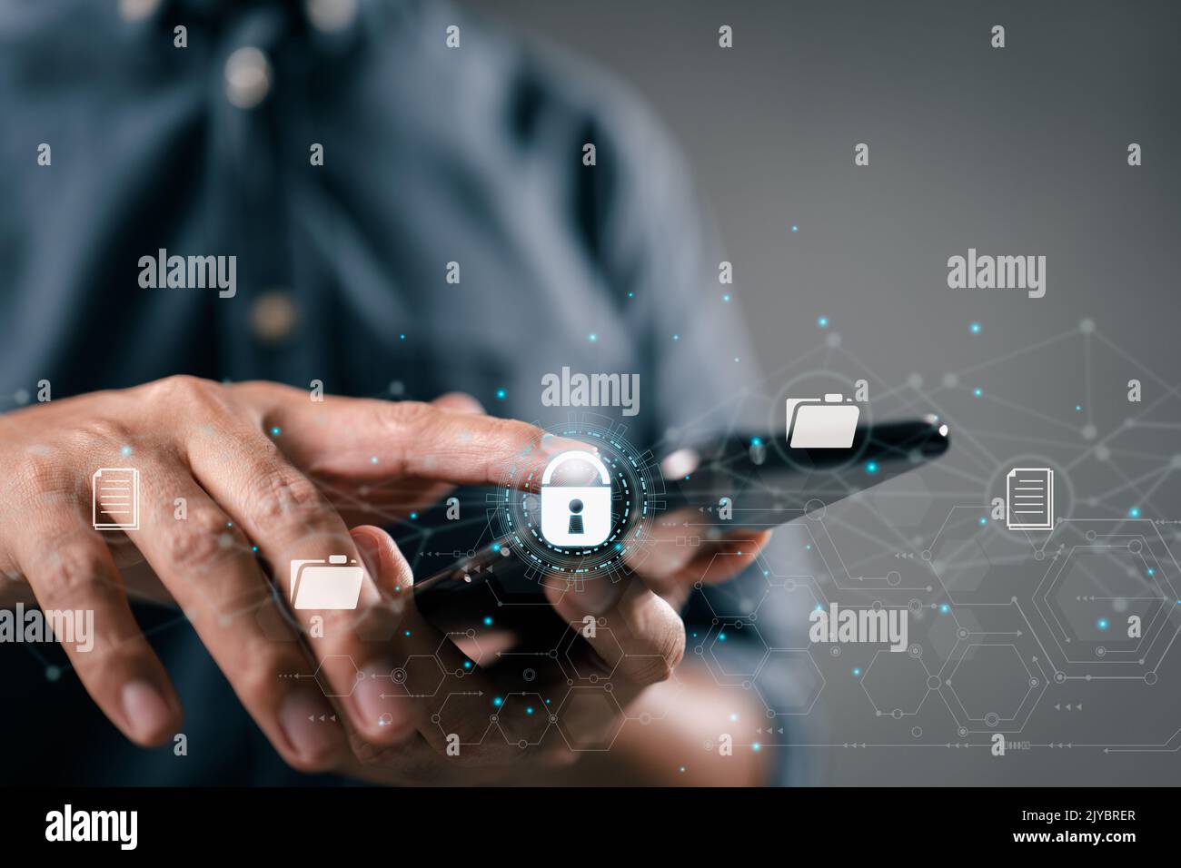 Idea di protezione per i documenti. Sistema di gestione dei documenti (DMS). Database di documentazione online e archiviazione di file digitali con crittografia dei dati. Accedere Foto Stock