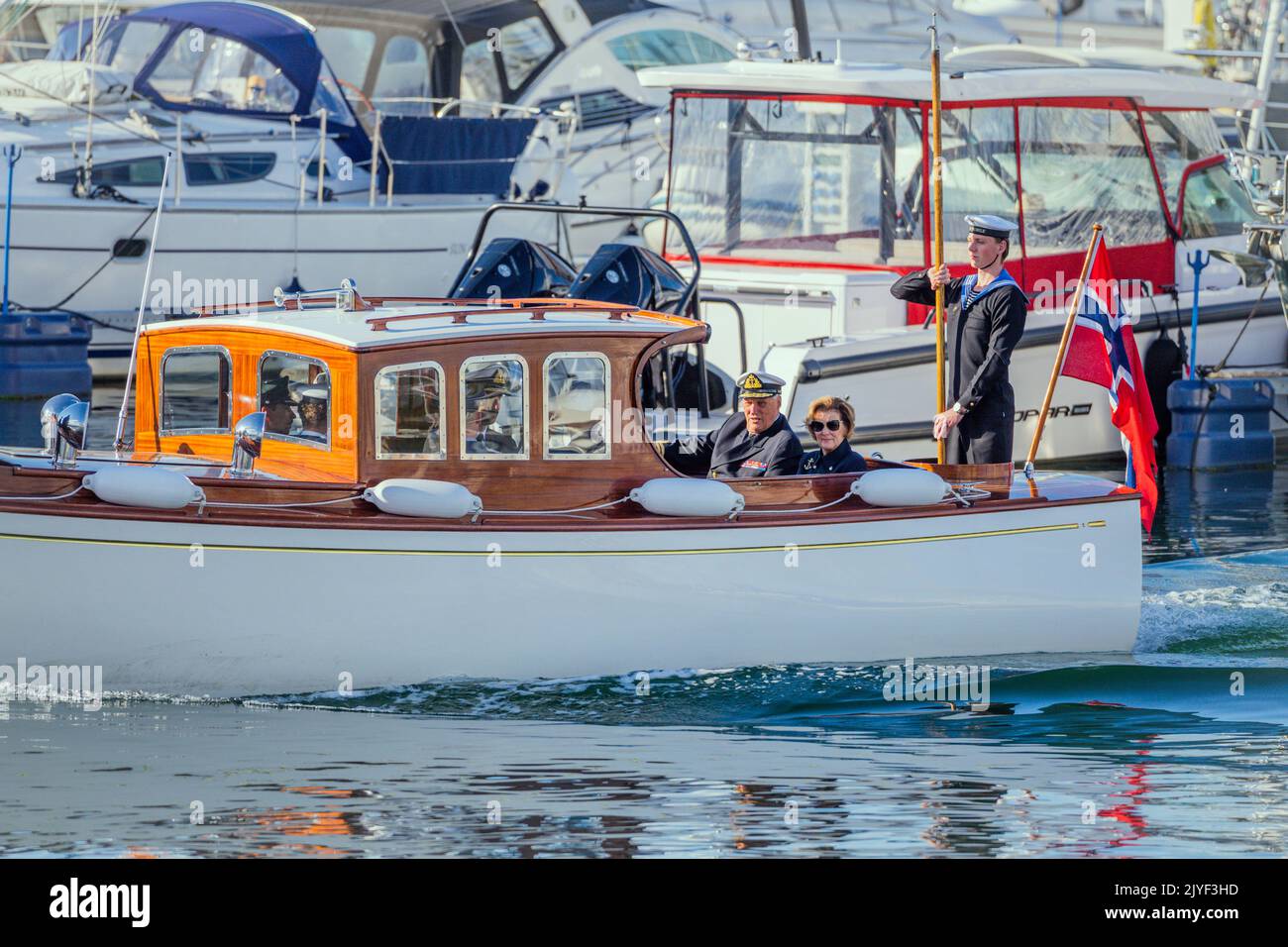 Oslo 20220907.King Harald sbarca la nave reale. La regina Sonja e il principe ereditario Haakon sono lì. Foto: Beate Oma Dahle / NTB Foto Stock