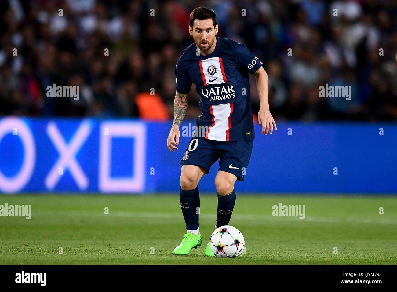 Parigi, Francia. 06 settembre 2022. Lionel messi del Paris Saint-Germain FC in azione durante la partita di calcio della UEFA Champions League tra il Paris Saint-Germain FC e il Juventus FC. Credit: Nicolò campo/Alamy Live News Foto Stock