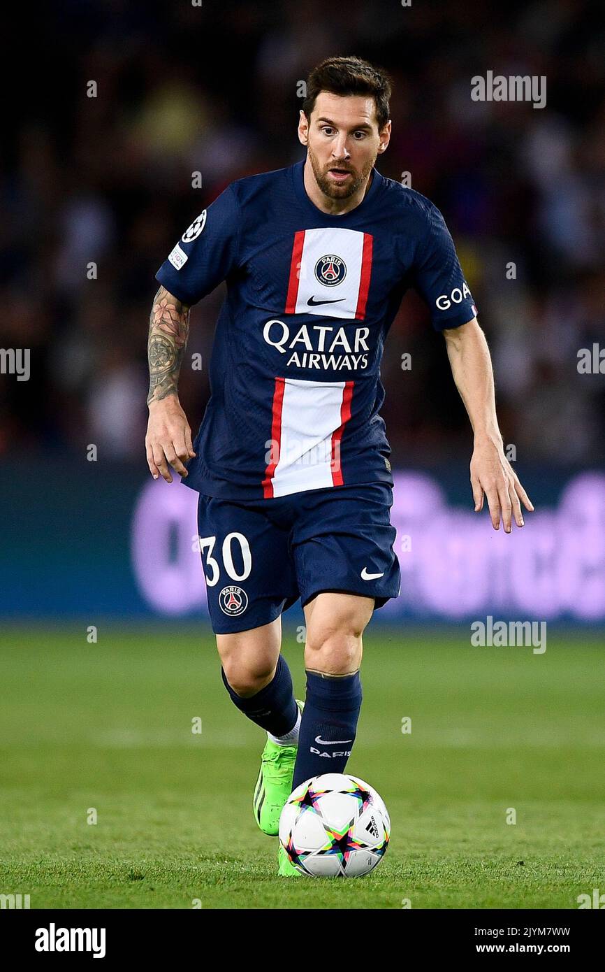 Parigi, Francia. 06 settembre 2022. Lionel messi del Paris Saint-Germain FC in azione durante la partita di calcio della UEFA Champions League tra il Paris Saint-Germain FC e il Juventus FC. Credit: Nicolò campo/Alamy Live News Foto Stock