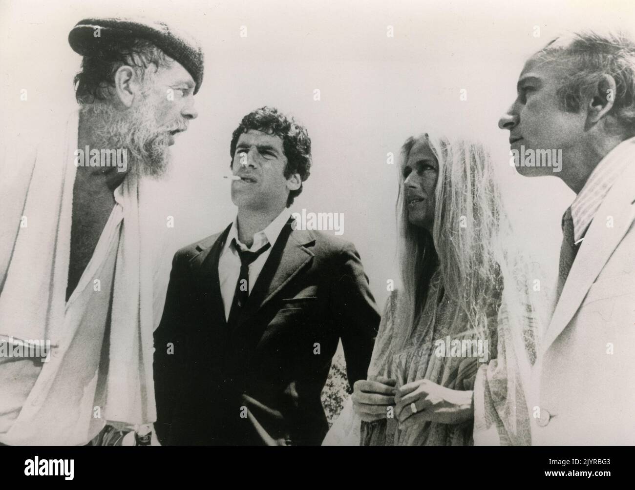 Attori Sterling Hayden, Elliott Gould, Nina van Pallandt e Henry Gibson nel film The Long Arrivederci, USA 1973 Foto Stock