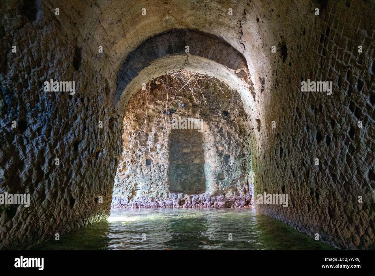 Tour in kayak a Napoli - palazzo degli spiriti, marechiaro Foto Stock