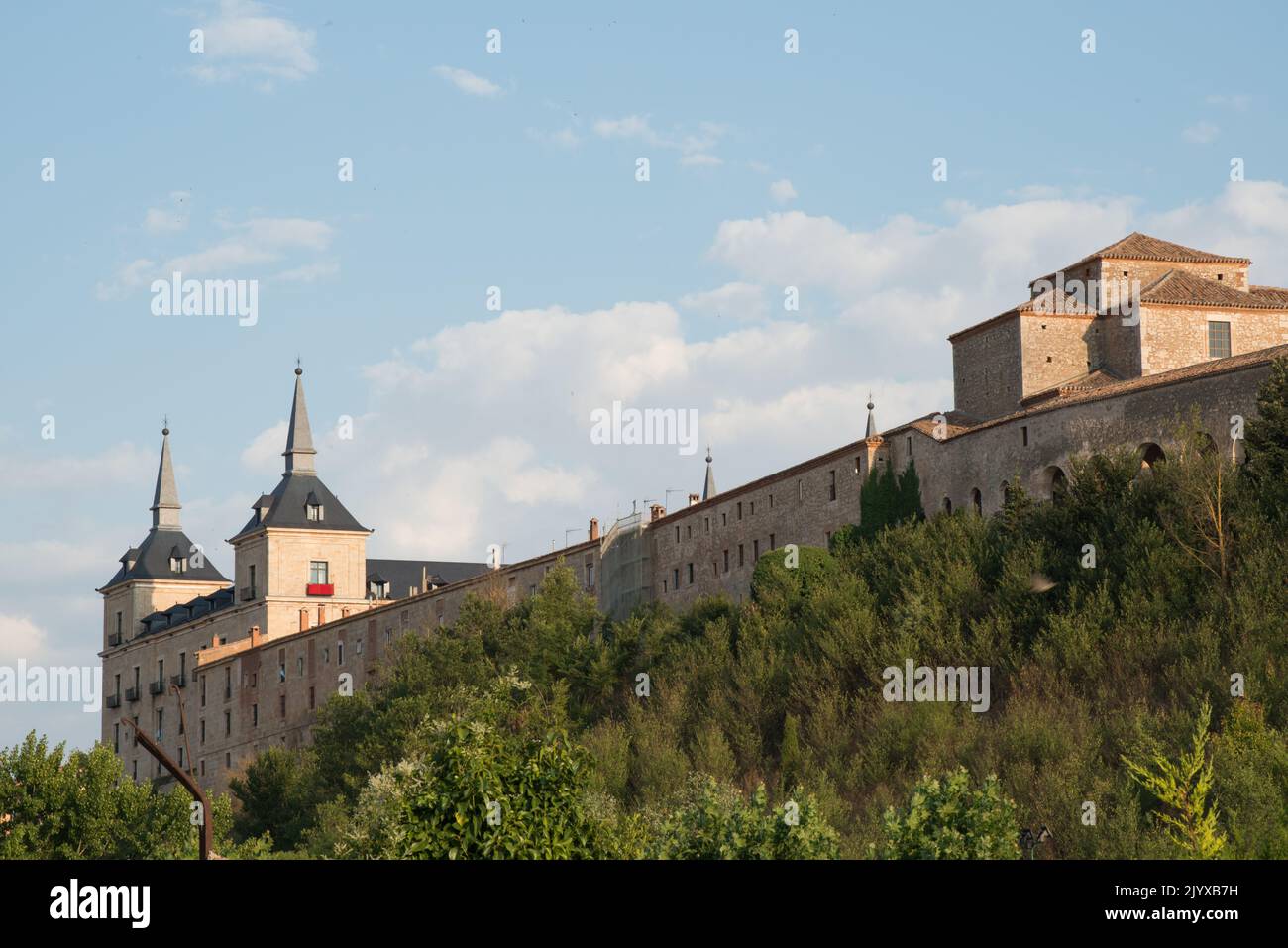 Facciata del Palazzo Ducale a Lerma. Vista dal ponte. Burgos Foto Stock