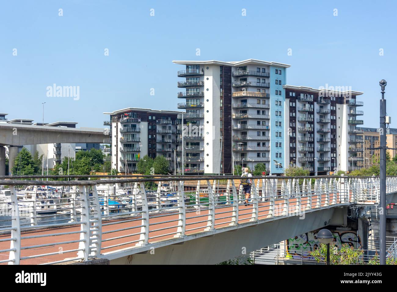 Passerella da Penarth a Cardiff Marina, Città di Cardiff (Caerdydd), Galles (Cymru), Regno Unito Foto Stock