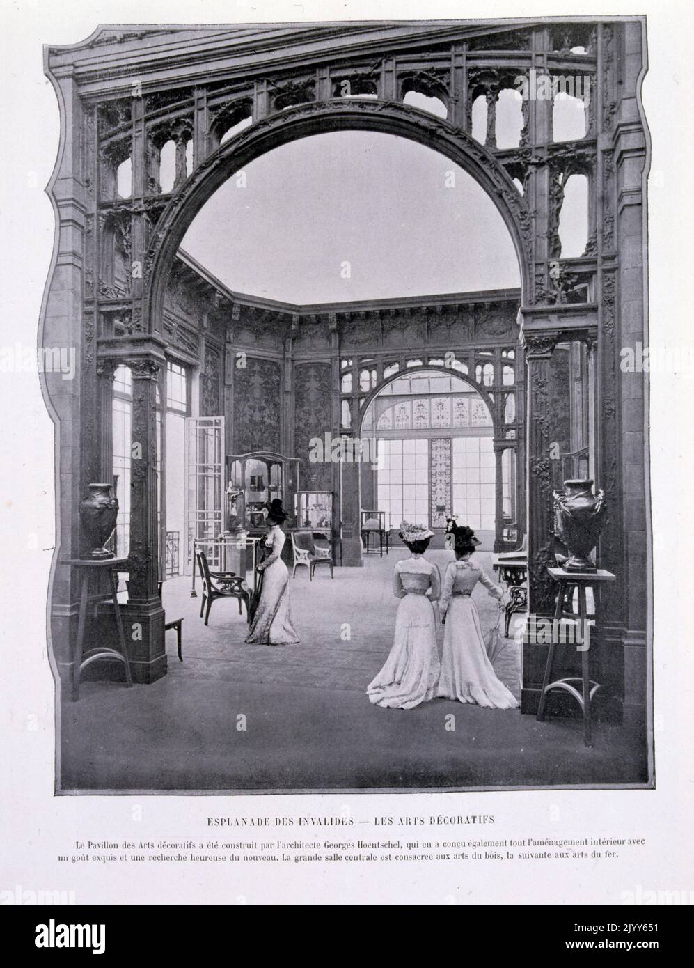 Esposizione Universelle (Fiera Mondiale) Parigi, 1900; Fotografia in bianco e nero del Padiglione delle Arti Decorative a Les Invalides. Foto Stock