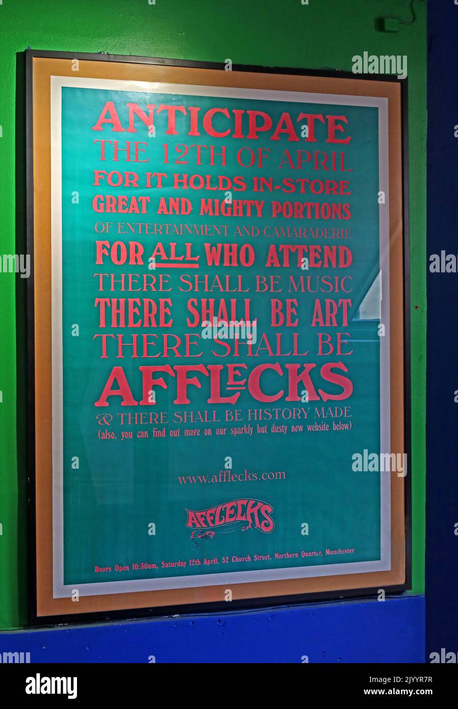 Anticipare il 12th aprile, Affleck poster, 52 Church St, Manchester, Inghilterra, REGNO UNITO, M4 1PW Foto Stock