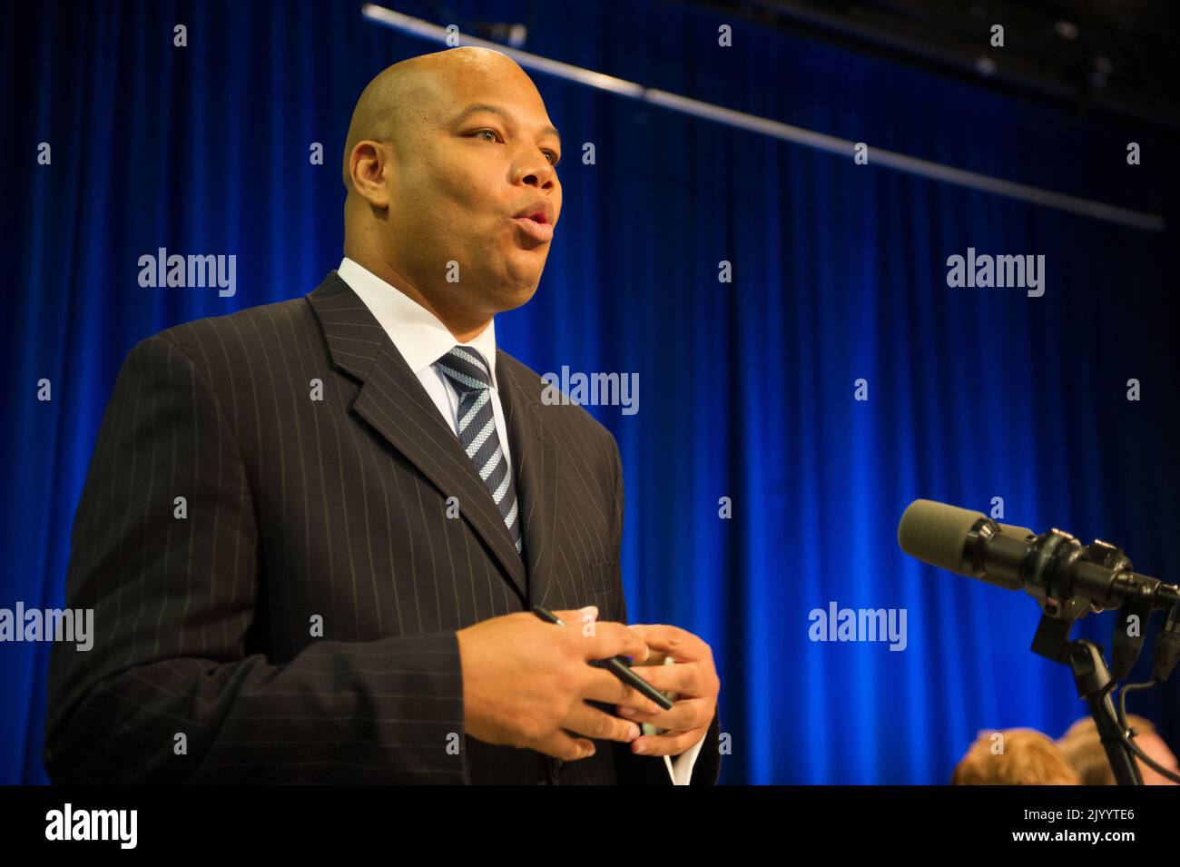 Avviso di disponibilità di finanziamento (NOFA), presentazione per il lancio dell'anno fiscale 2013, con partecipanti tra cui: Barbara Dorf, direttore, ufficio di gestione e supervisione delle sovvenzioni dipartimentali; Kevin Simpson, vice consigliere generale principale; Lisa Danzig, direttore della pianificazione e della gestione strategica; Cliff Taffet, vice segretario generale per la pianificazione e lo sviluppo della comunità; E Joyce Little, Direttore, Ufficio strategie di investimento, Politica e Gestione, Ufficio del Chief Information Officer. Foto Stock