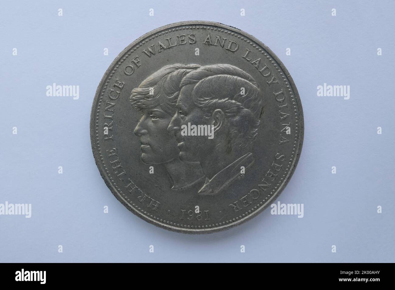 Vecchia moneta commemorativa delle nozze del Principe di Galles e di Lady Diana Spencer dall'anno 1981 Foto Stock