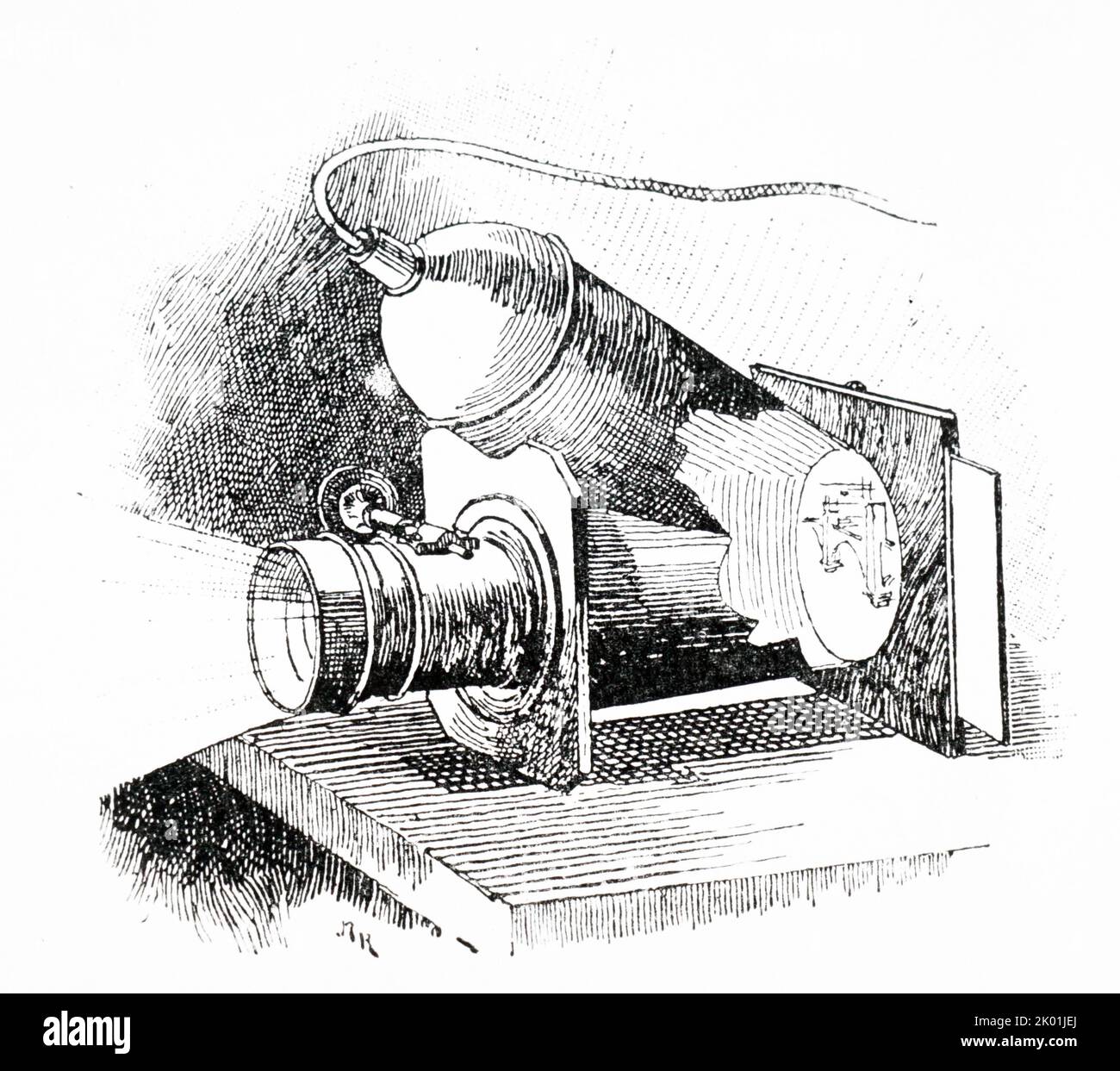 Auxanoscopio di Trouve per proiettare medaglie, disegni e fotografie su uno schermo. La luce era una lampada elettrica ad incandescenza alimentata da quattro celle di bicromato. Dal Cassell's Family Magazine, Londra, 1888. Foto Stock