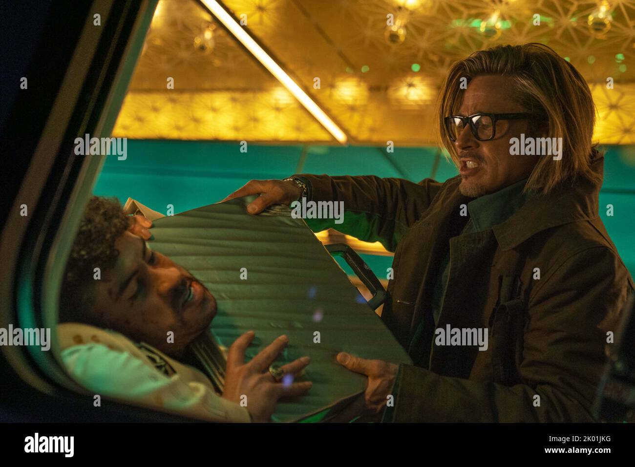 BULLET TRAIN (2022) BAD BUNNY BRAD PITT DAVID LEITCH (DIR) SONY IMMAGINI INTRATTENIMENTO / COLLEZIONE MOVIESTORE Foto Stock
