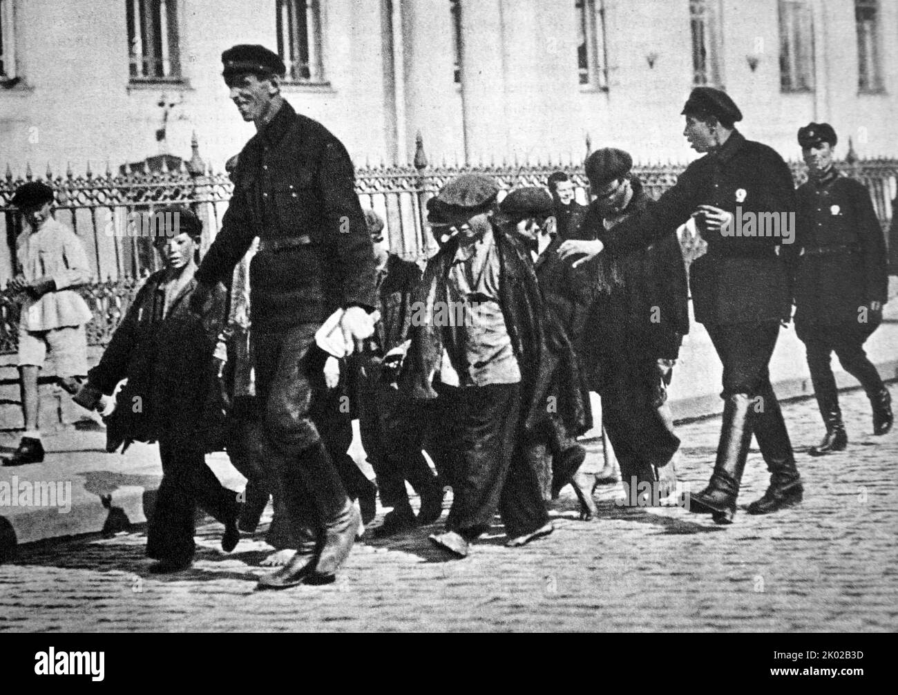 Non ci saranno più bambini di strada. 1924. Foto di K. Kuznetsov. Foto Stock