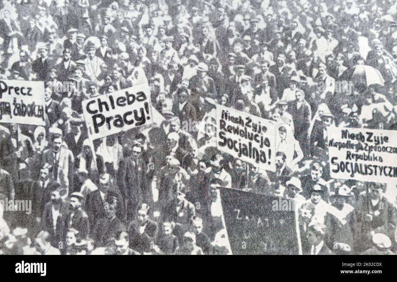 La manifestazione di lavoratori polacchi contro la guerra con la Russia sovietica e il regime reazionista in Polonia. Plotsk. 1920.&#13;&#10; Foto Stock