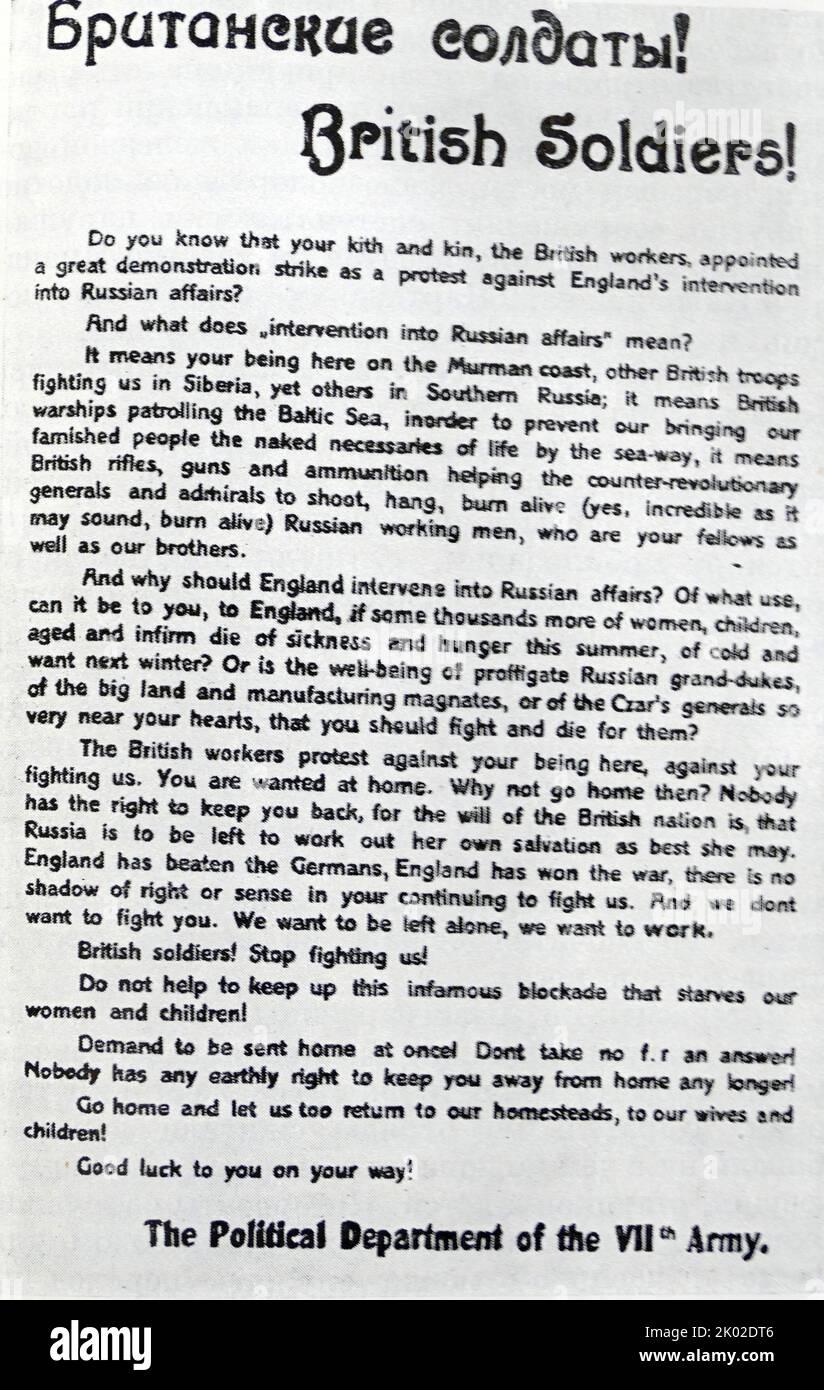 Un opuscolo del 7th Dipartimento politico dell'esercito che invita i soldati britannici a rifiutarsi di partecipare all'intervento contro la Russia sovietica, 1919. Foto Stock