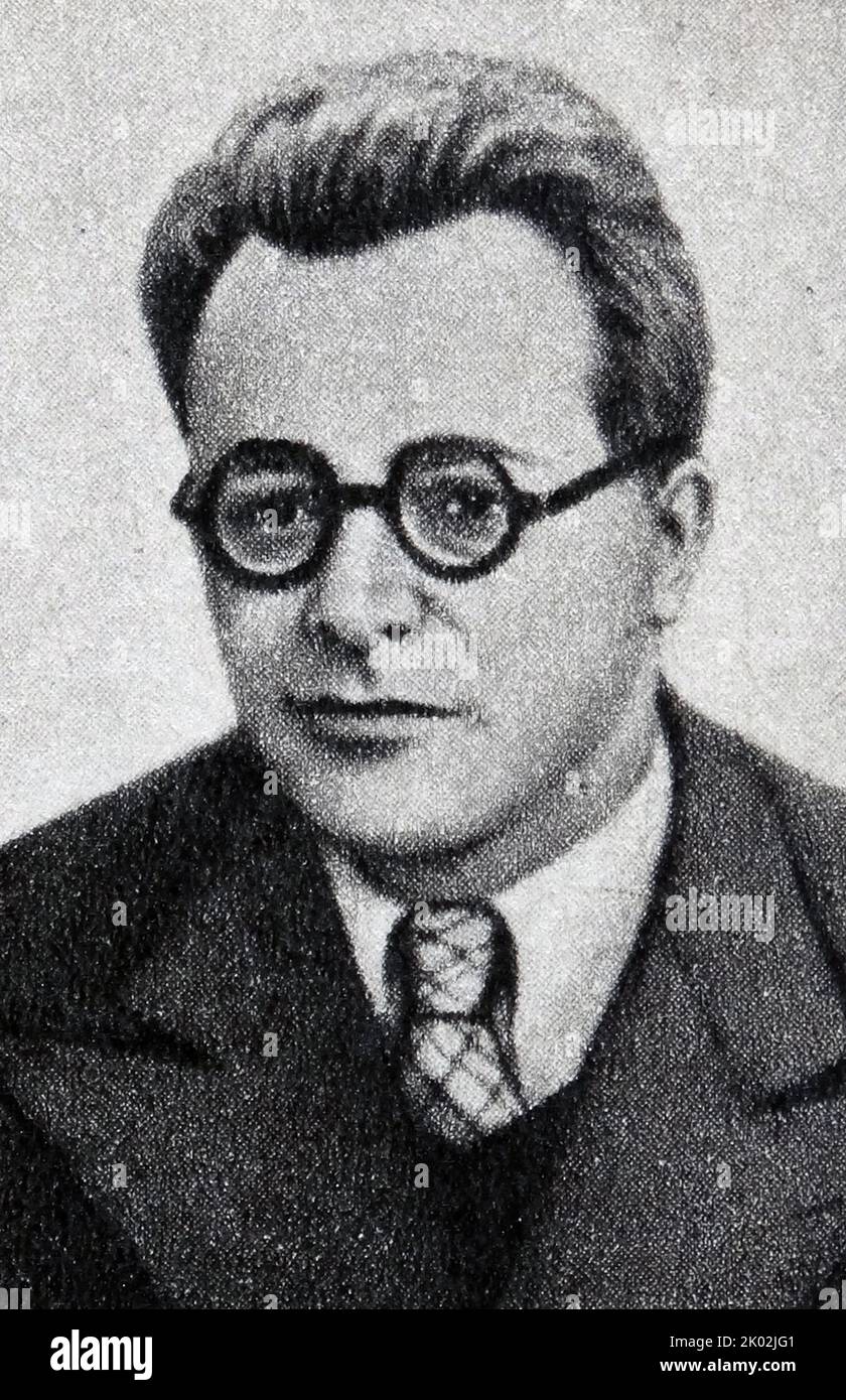 Palmiro Togliatti (1893 - 1964) politico italiano e leader del Partito Comunista Italiano dal 1927 fino alla sua morte. Fu soprannominato il Migliore ('il migliore')[1] dai suoi sostenitori. Nel 1930 divenne cittadino dell'Unione Sovietica Foto Stock
