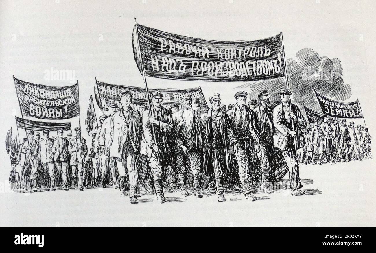 I lavoratori rivoluzionari portano bandiere economiche per il Partito bolscevico alla vigilia della rivoluzione di ottobre. 1917 Foto Stock