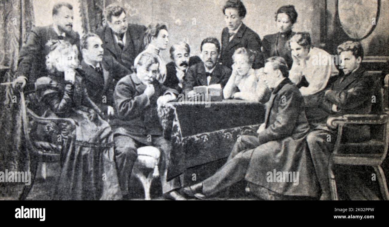 P.A. Chekhov legge la sua opera zio Vanya agli artisti del Teatro d'Arte. Foto. Anton Pavlovich Chekhov (1899 – 1860 – 1904) è stato un . Foto Stock