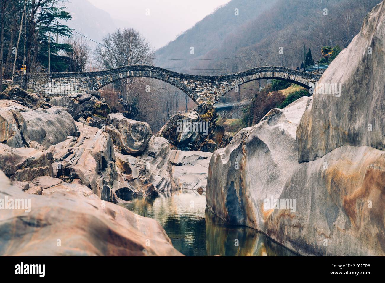 Ponte dei sali in Val Verzasca, Ticino, Svizzera Foto Stock