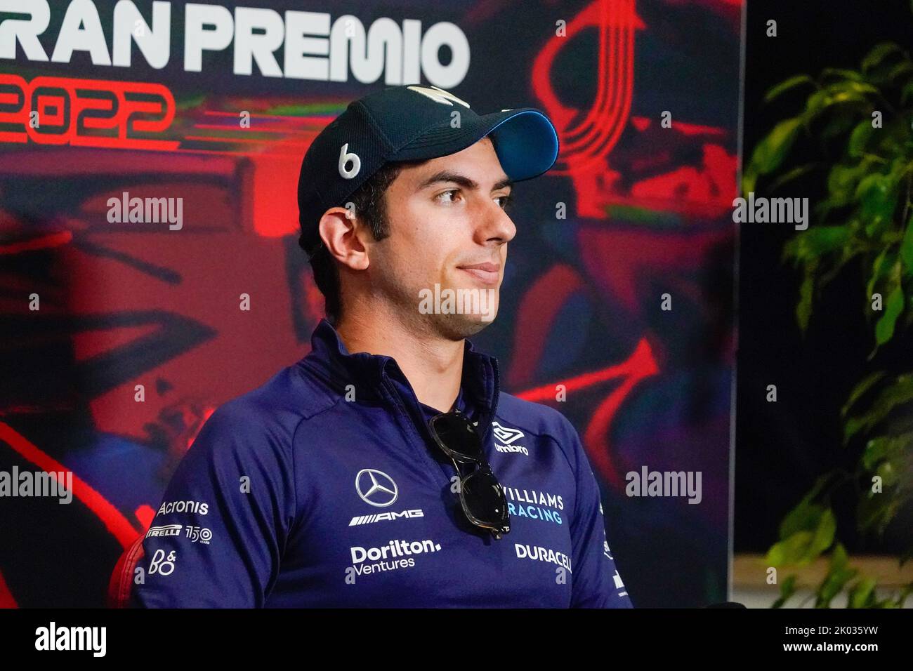 Nicholas Latifi (CAN) Williams FW44.durante LA FORMULA 1 PIRELLI GRAN PREMIO D'ITALIA 2022, Monza, ITALIA Foto Stock