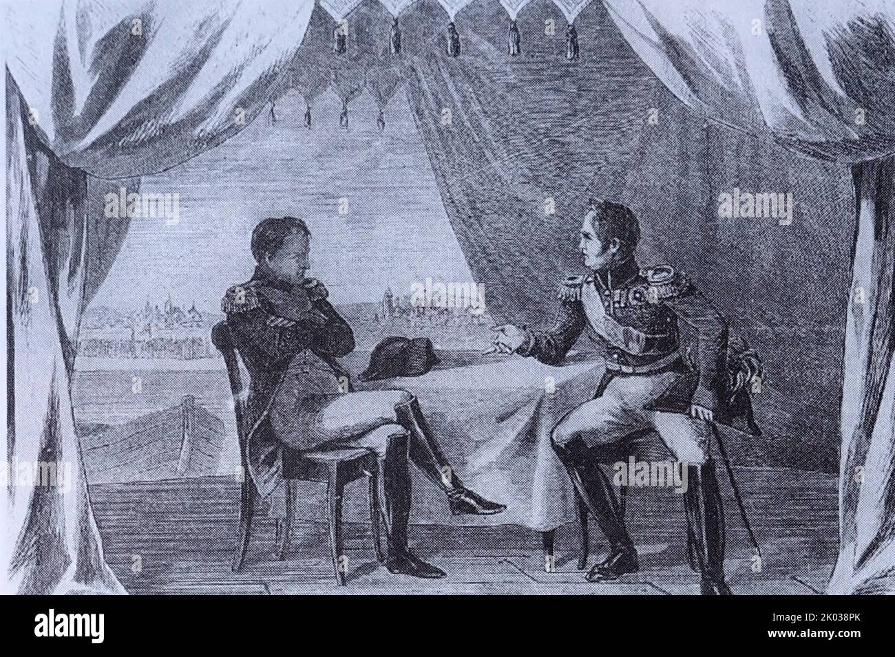 Napoleone e Alessandro i fanno pace a Tilsit. I trattati di Tilsit erano due accordi firmati da Napoleone i di Francia nella città di Tilsit nel luglio 1807, dopo la sua vittoria a Friedland. Il primo fu firmato il 7 luglio, tra l'imperatore Alessandro i di Russia e Napoleone i di Francia, quando si incontrarono su una zattera nel mezzo del fiume Neman. Foto Stock