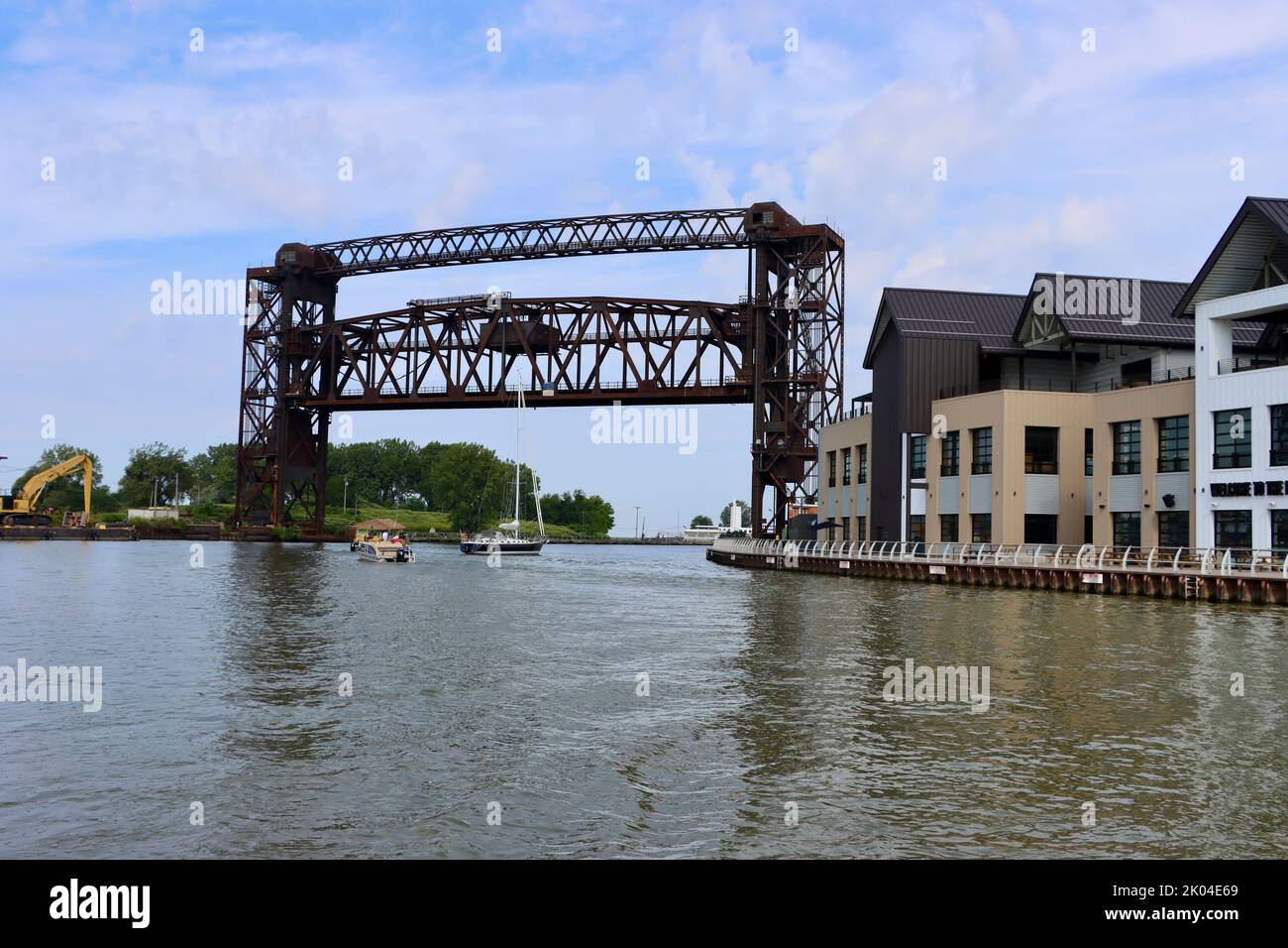 Cuyahoga River Bridge o Iron Curtain Bridge, un ponte ferroviario sul fiume Cuyahoga a Cleveland, Ohio. Uno dei 330 ponti di Clevelands. Foto Stock