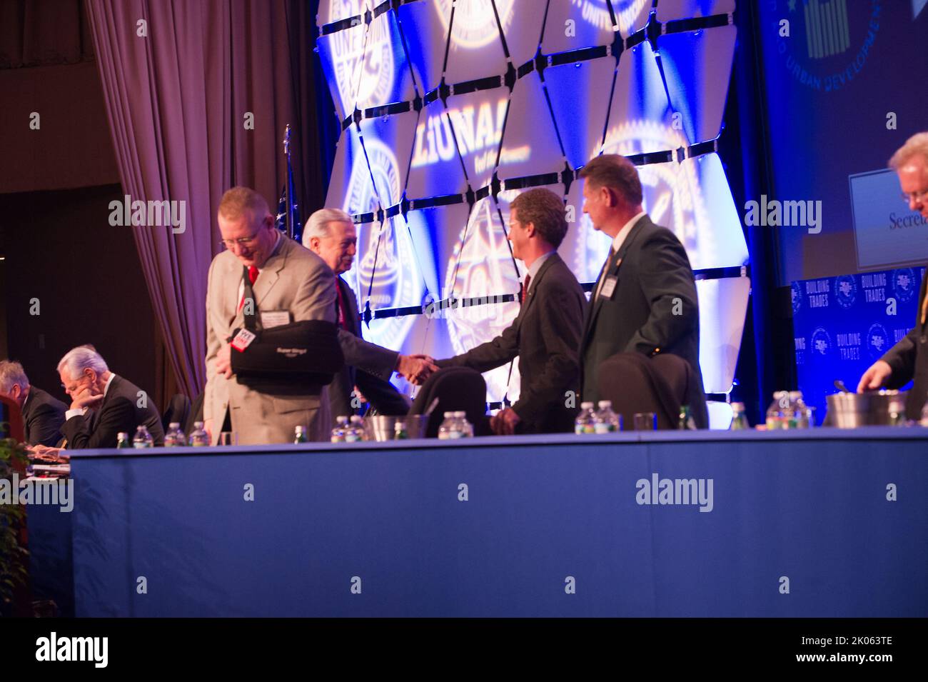 Attività alla American Federation of Labor-Congress of Industrial Organisations (AFL-CIO) Building and Construction Trades Convention, con intervento del Segretario Shaun Donovan. Foto Stock